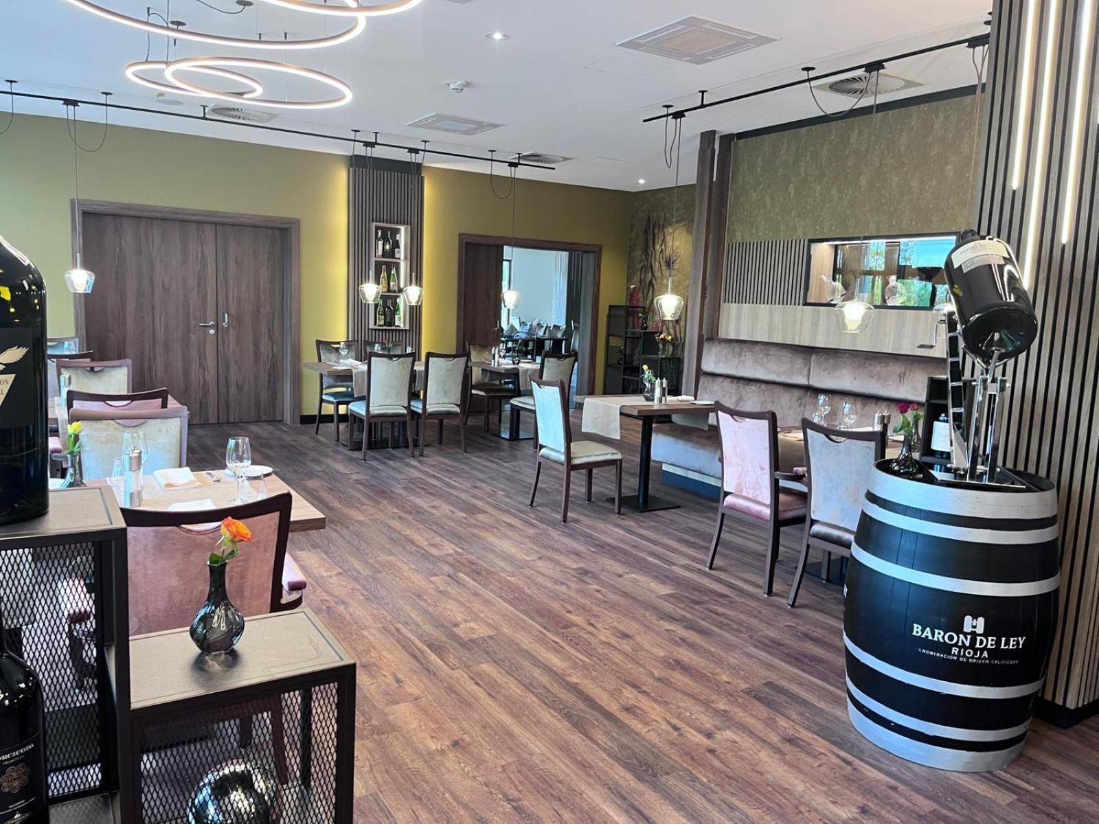Flair Park Hotel Ilshofen Extérieur photo